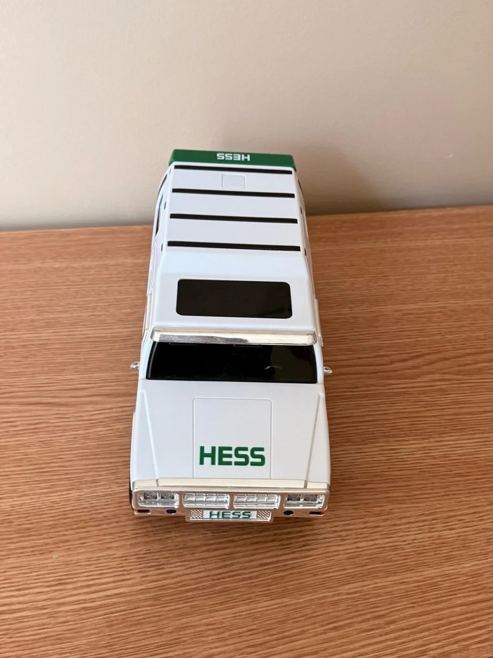 Hess 2004  White & Green Toy Gasoline Carrier with Ramp and Two Motorcycles